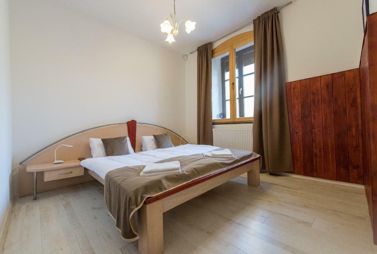 Penzion Zamecka Zahrada Český Krumlov Exteriör bild